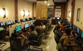 Perkembangan Game Online dari Warnet hingga Cloud Gaming
